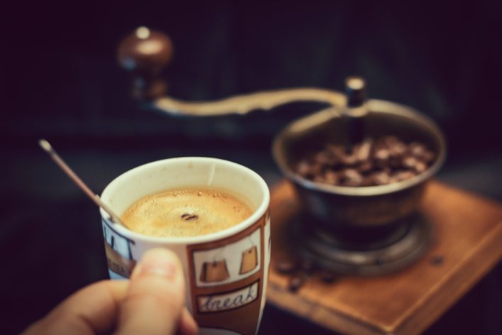 Les 10 meilleurs moulins à café pour le voyage [Updated 2019]
